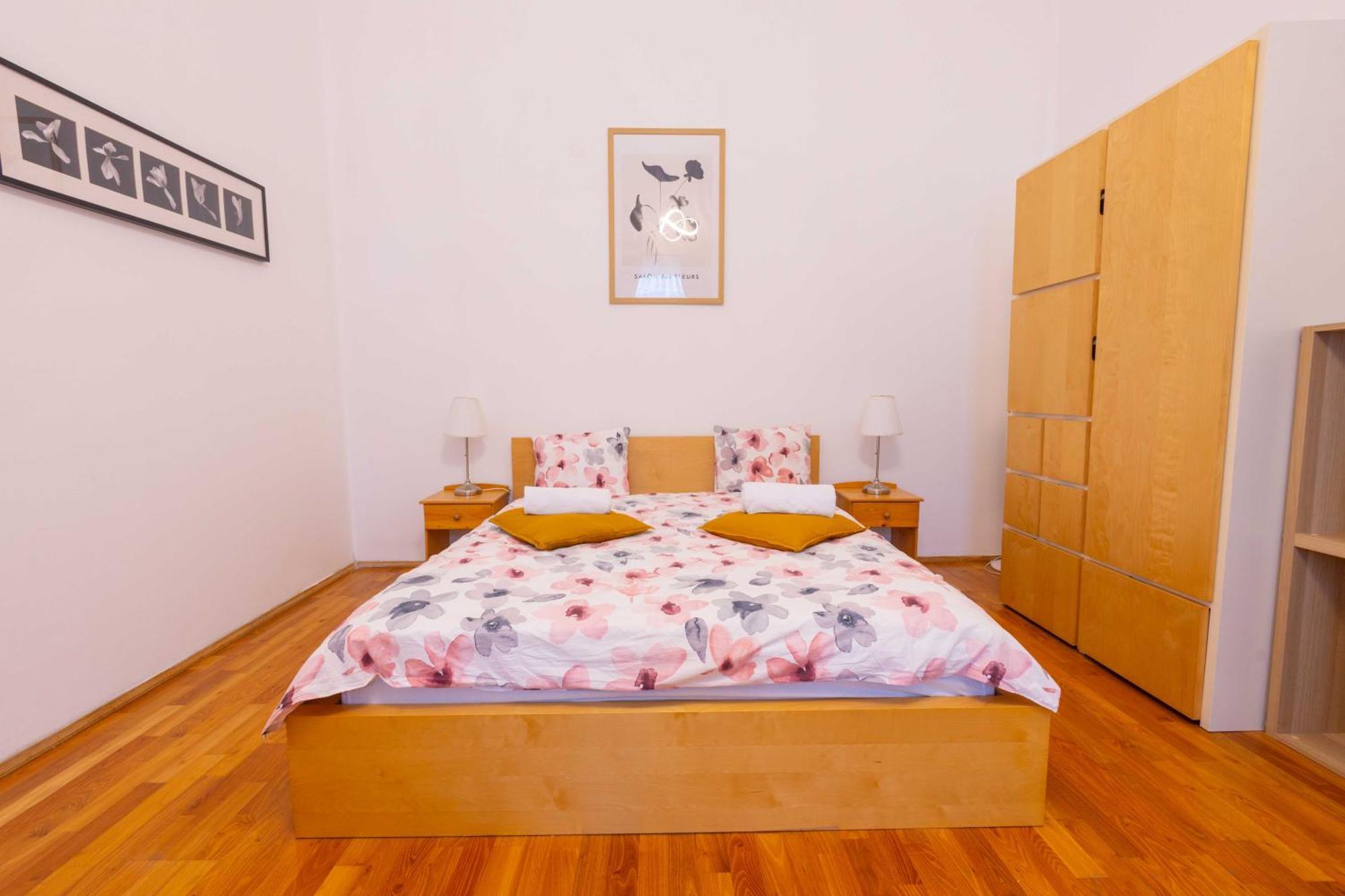 Apartmán Grand Next To The Fashion Road *